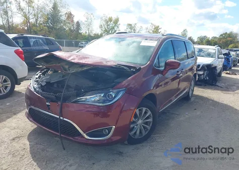2018 Chrysler Pacifica Touring L Plus z USA, uszkodzony, nr VIN 2C4RC1EG6JR353750
